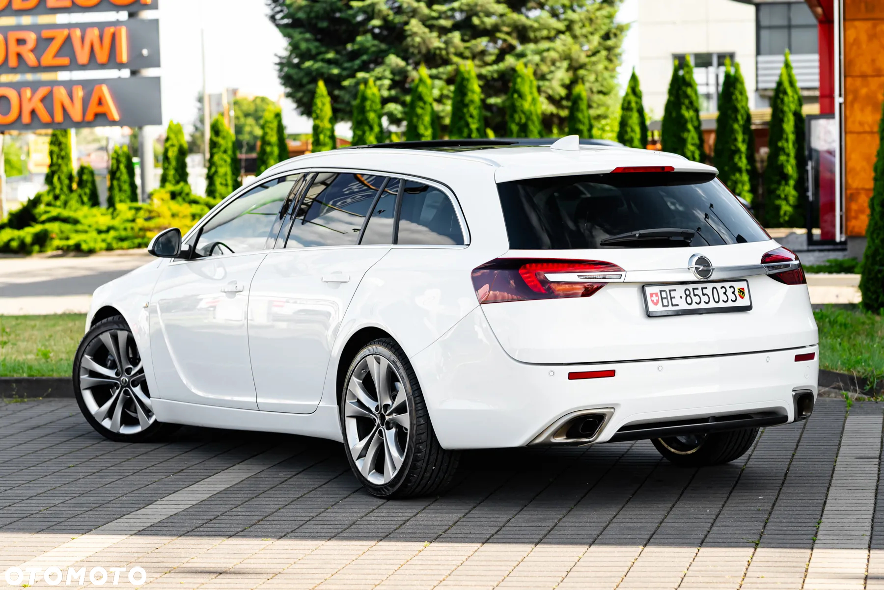 Opel Insignia 2.8 V6 Turbo 4x4 Sports Tourer OPC - 13