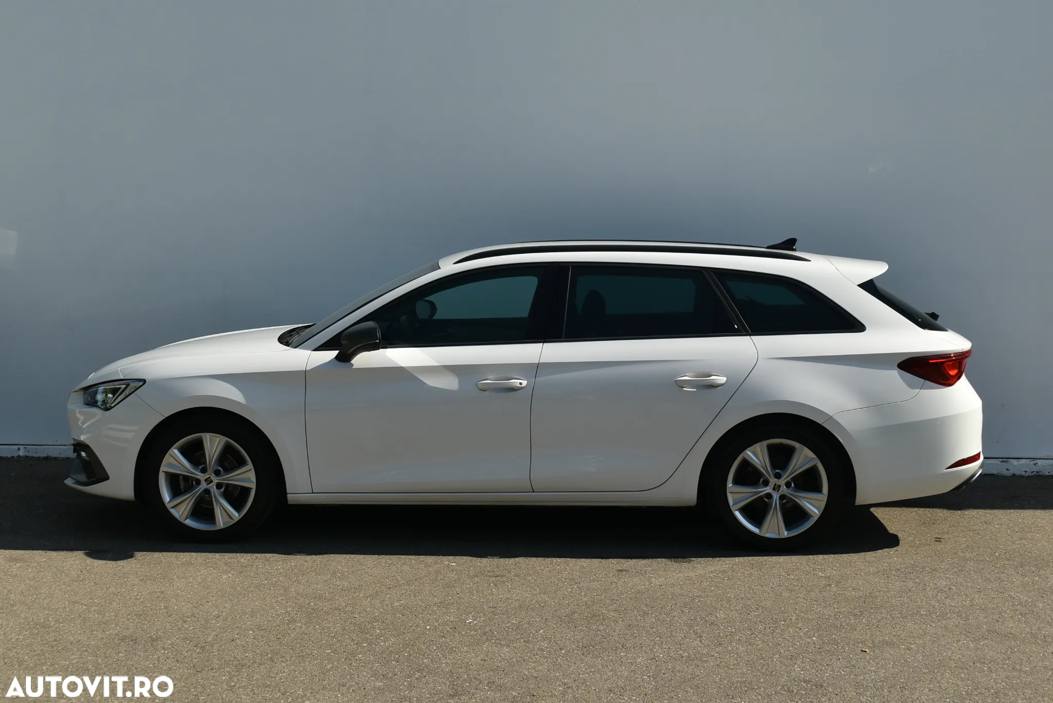 Seat Leon ST 1.5 eTSI mHEV DSG7 FR - 2