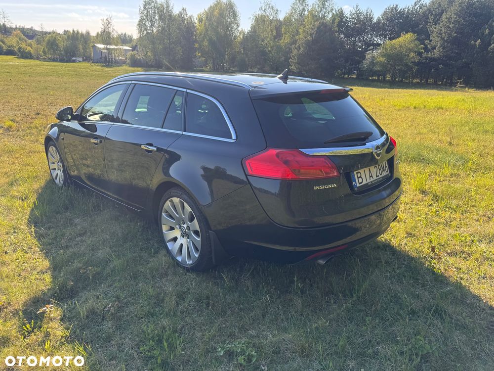 Opel Insignia 2.0 T Cosmo 4x4 - 12
