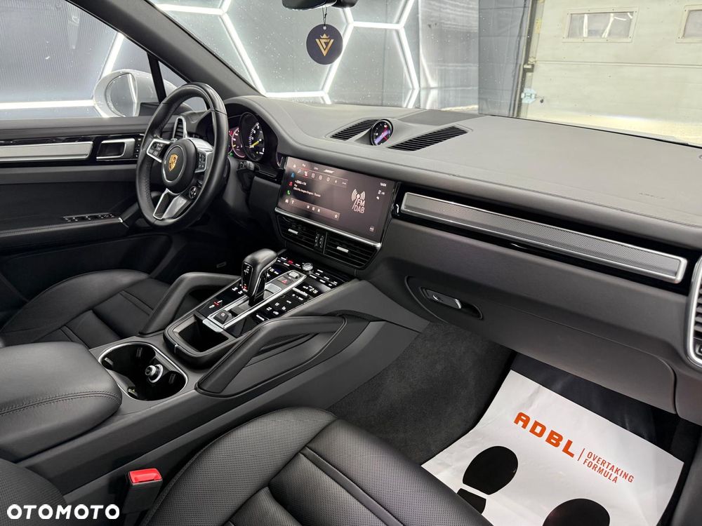 Porsche Cayenne E-Hybrid Platinum Edition - 37