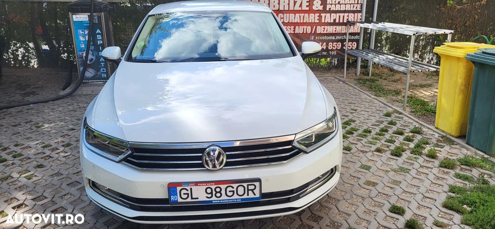 Volkswagen Passat 1.6 TDI (BlueMotion Technology) DSG Comfortline - 2