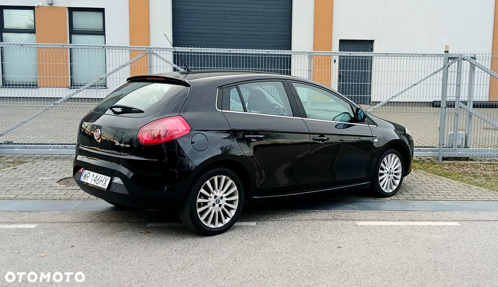 Fiat Bravo 1.4 T-JET 16V Dynamic - 22