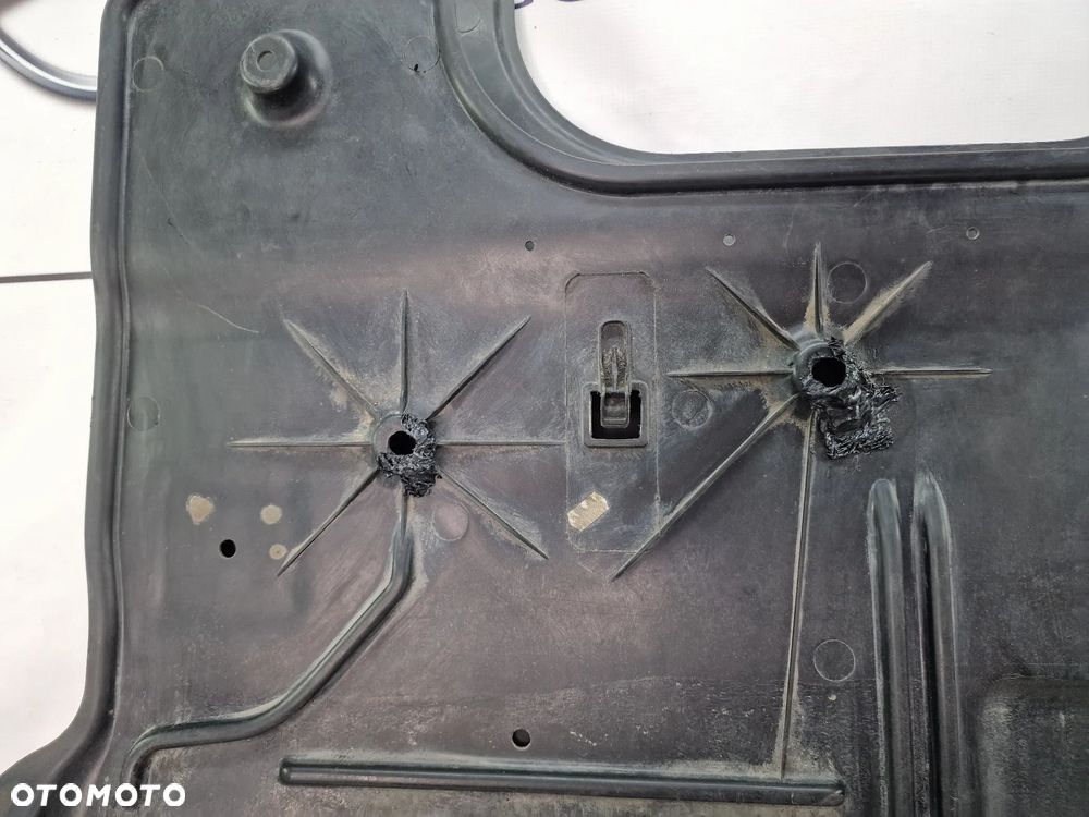 VW POLO VI 2G0 , VW T-CROSS / SKODA SCALA , KAMIQ / SEA IBIZA V , ARONA 17- PŁYTA / OSŁONA POD SILNIK , NR 2Q0825236G / 2Q0825236H , NR AUKCJI NSŁ372 - 23