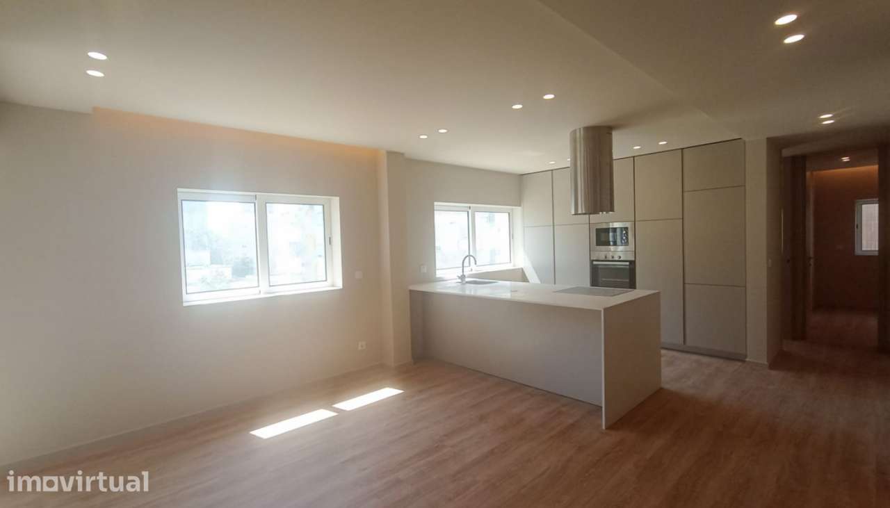 Venda de Apartamento T3 duplex, Póvoa de Varzim - Grande imagem: 3/18