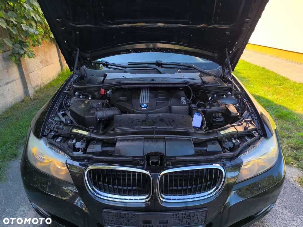 BMW Seria 3 320d DPF - 17