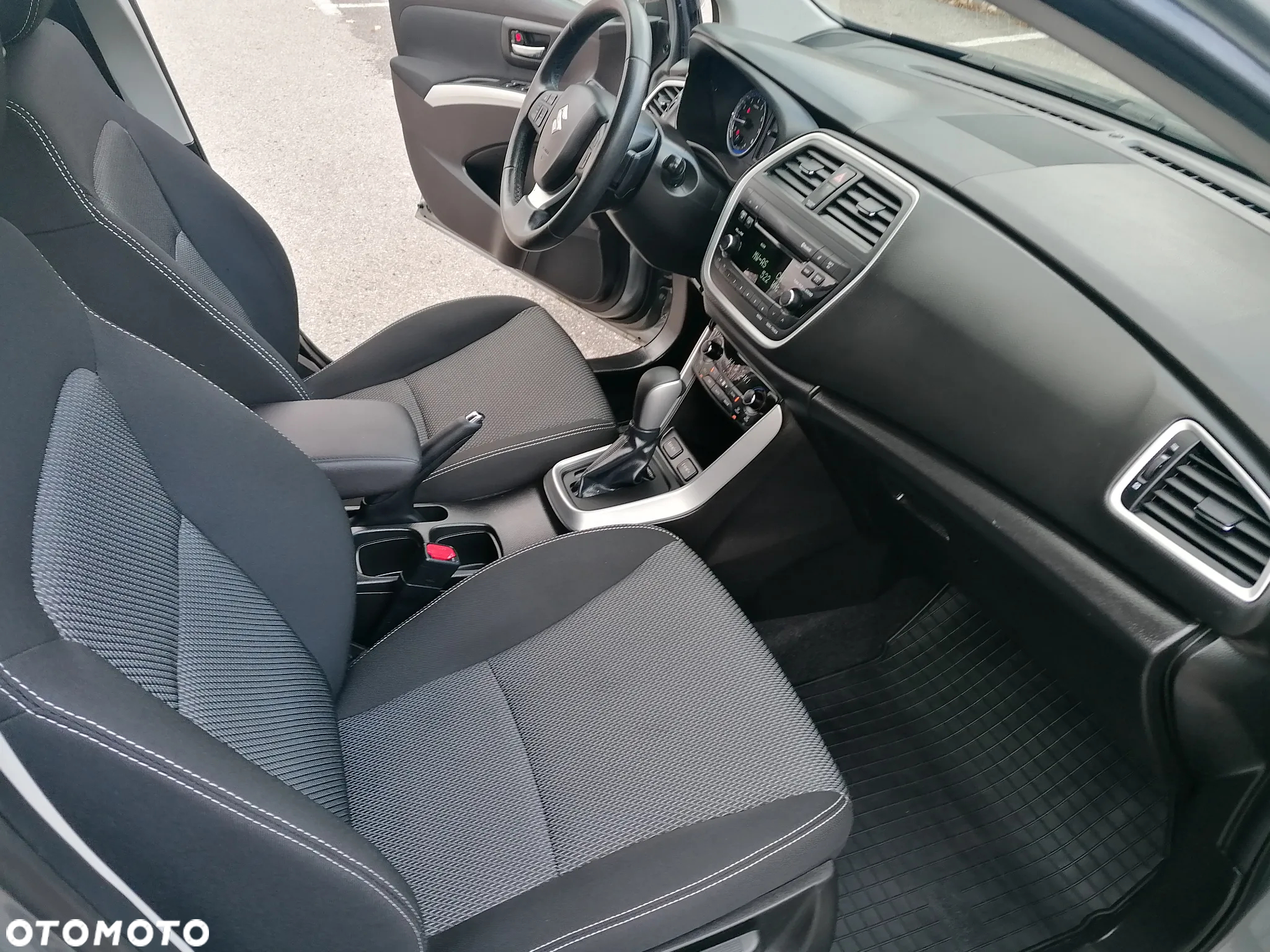 Suzuki SX4 S-Cross 1.6 VVT CVT 4x2 Comfort+ - 8