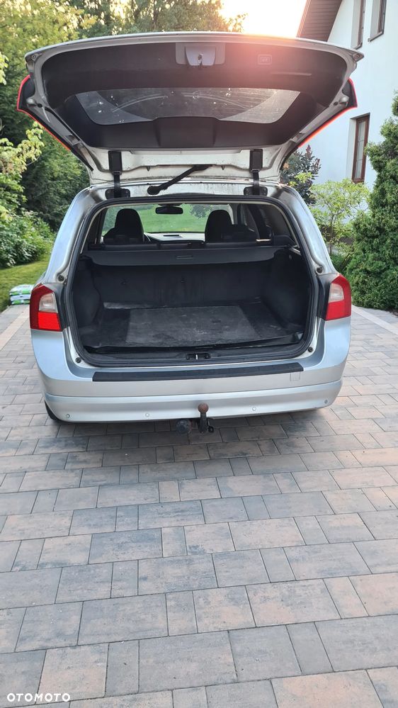 Volvo V70 2.0D Summum - 11