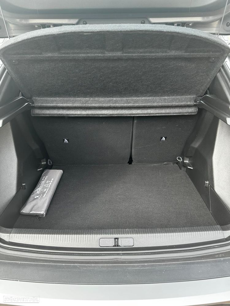 Peugeot 2008 1.2 PureTech Active - 17