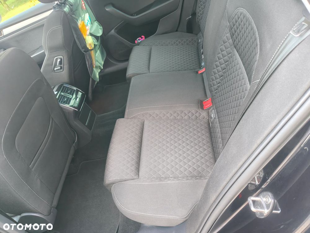 Skoda Superb Combi 2.0 TDI DSG Premium Edition - 31