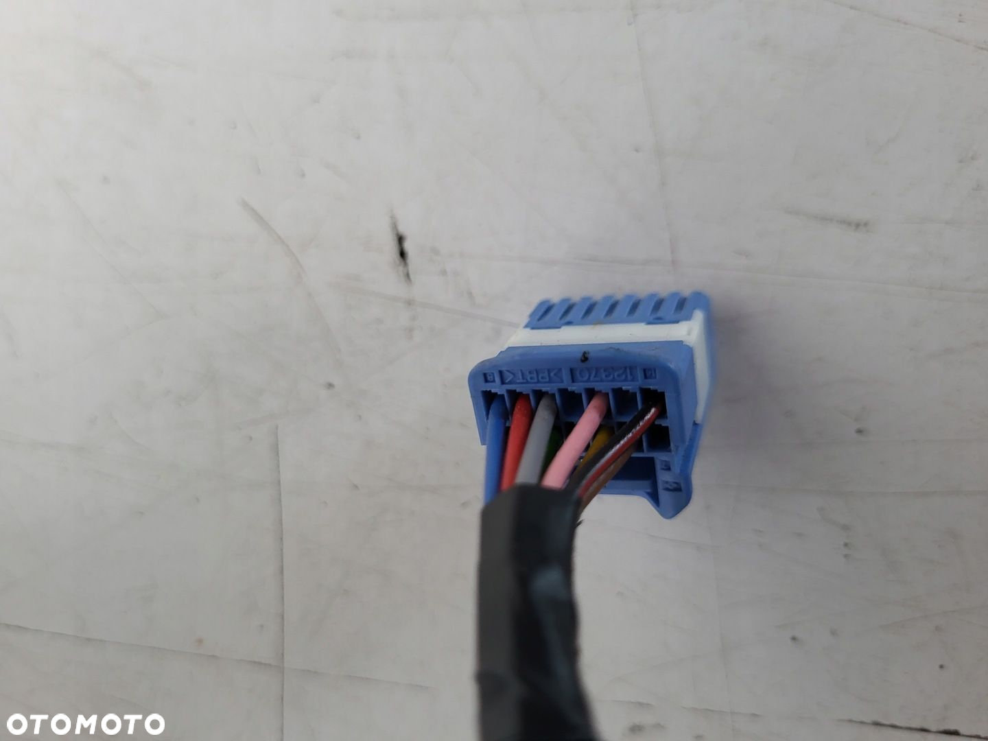 TESLA 3 LUSTERKO LEWE 11 PIN - 13