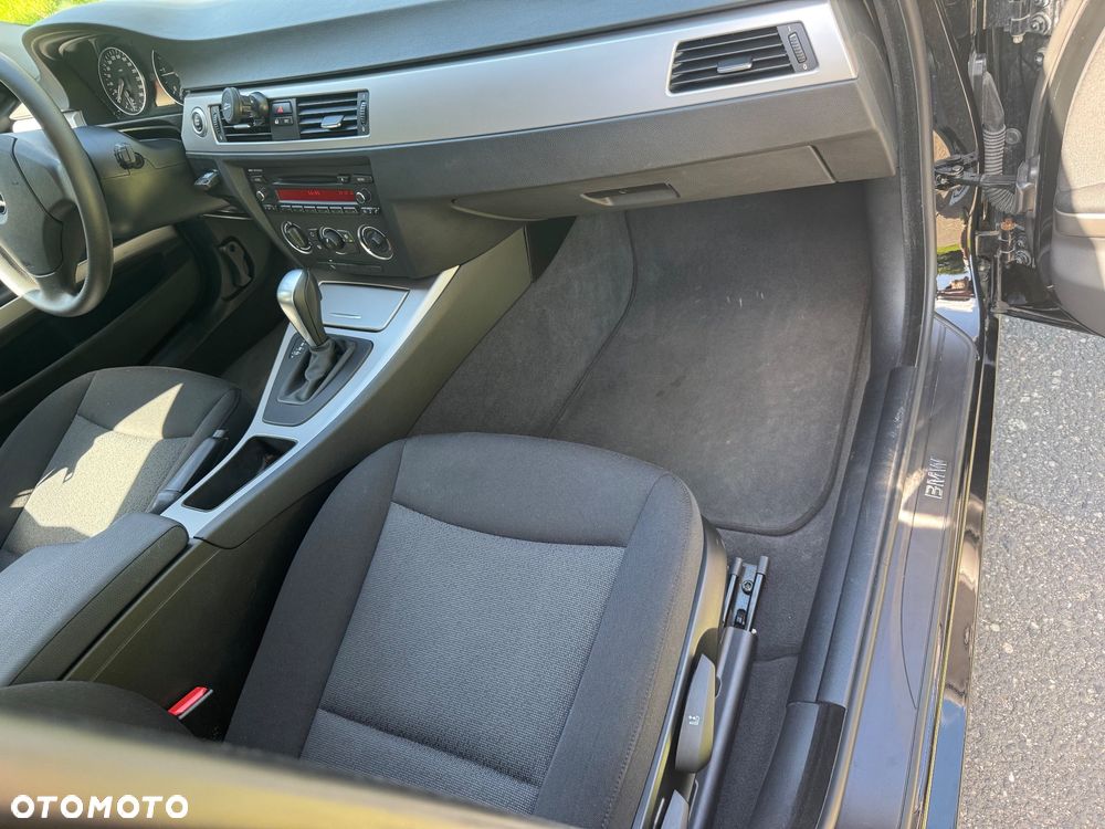BMW Seria 3 - 15