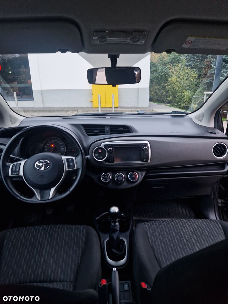 Toyota Yaris - 7