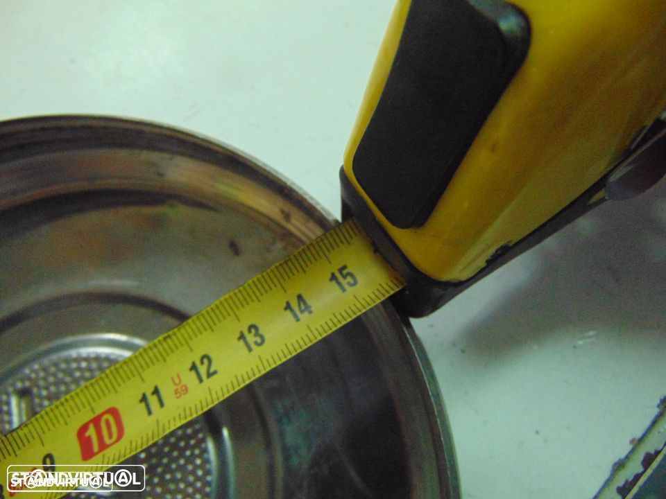 volvo tampoes de roda - 3