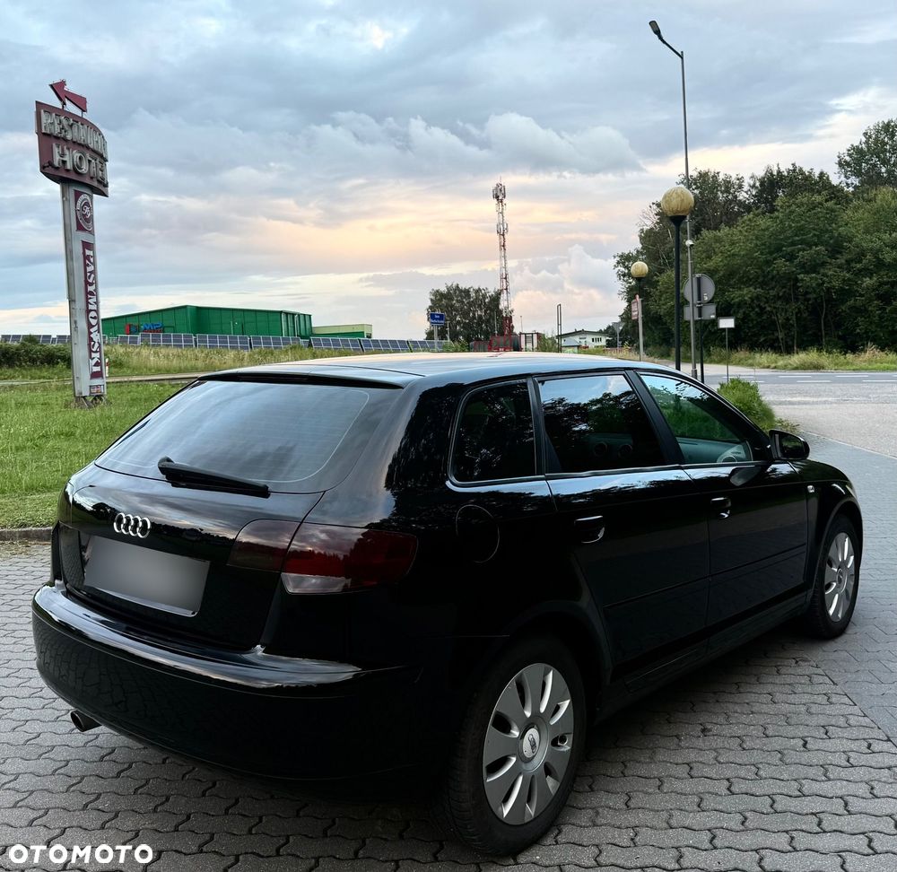 Audi A3 Sportback - 7