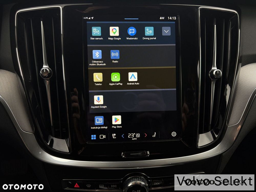 Volvo V60 Cross Country - 21