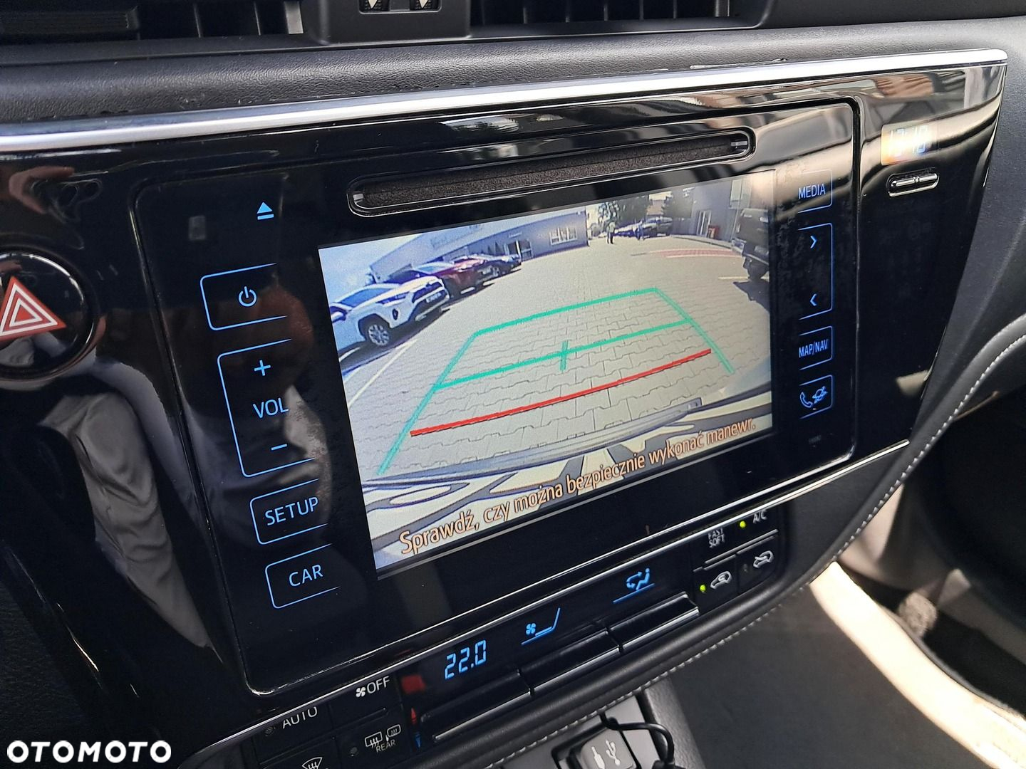 Toyota Auris Hybrid 135 Freestyle - 23