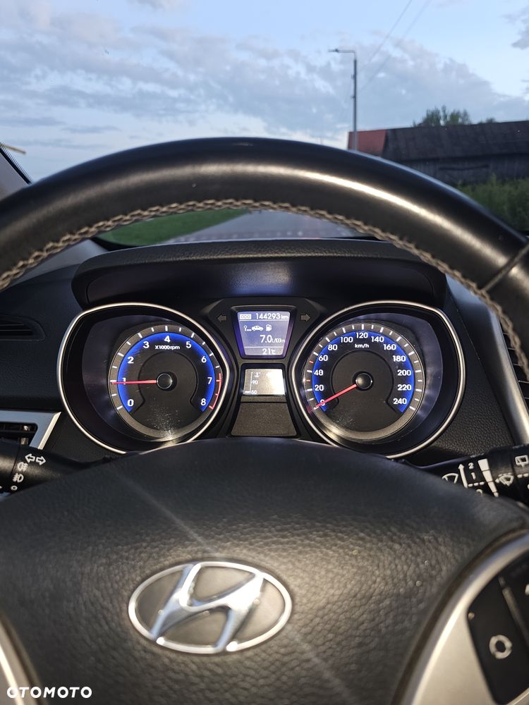 Hyundai i30 1.4 Fifa World Cup Edition - 18