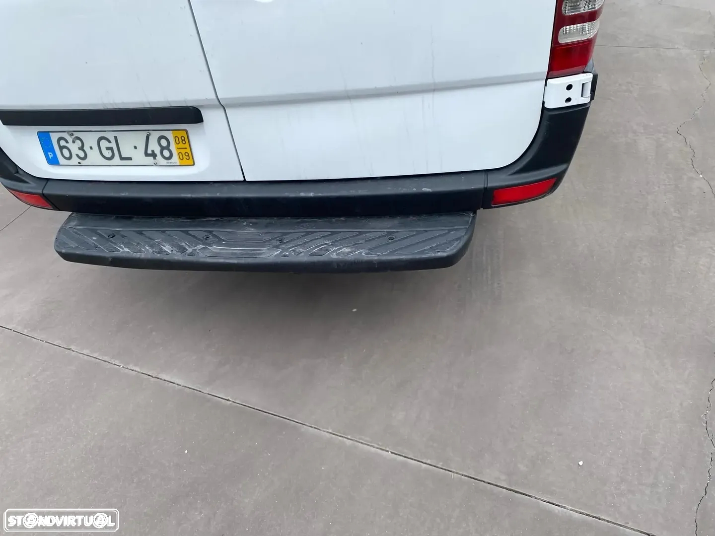 Mercedes-Benz Sprinter - 4