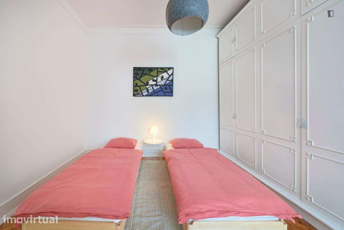 Quarto - localizado em Entrecampos Lisbon - Grande imagem: 3/28