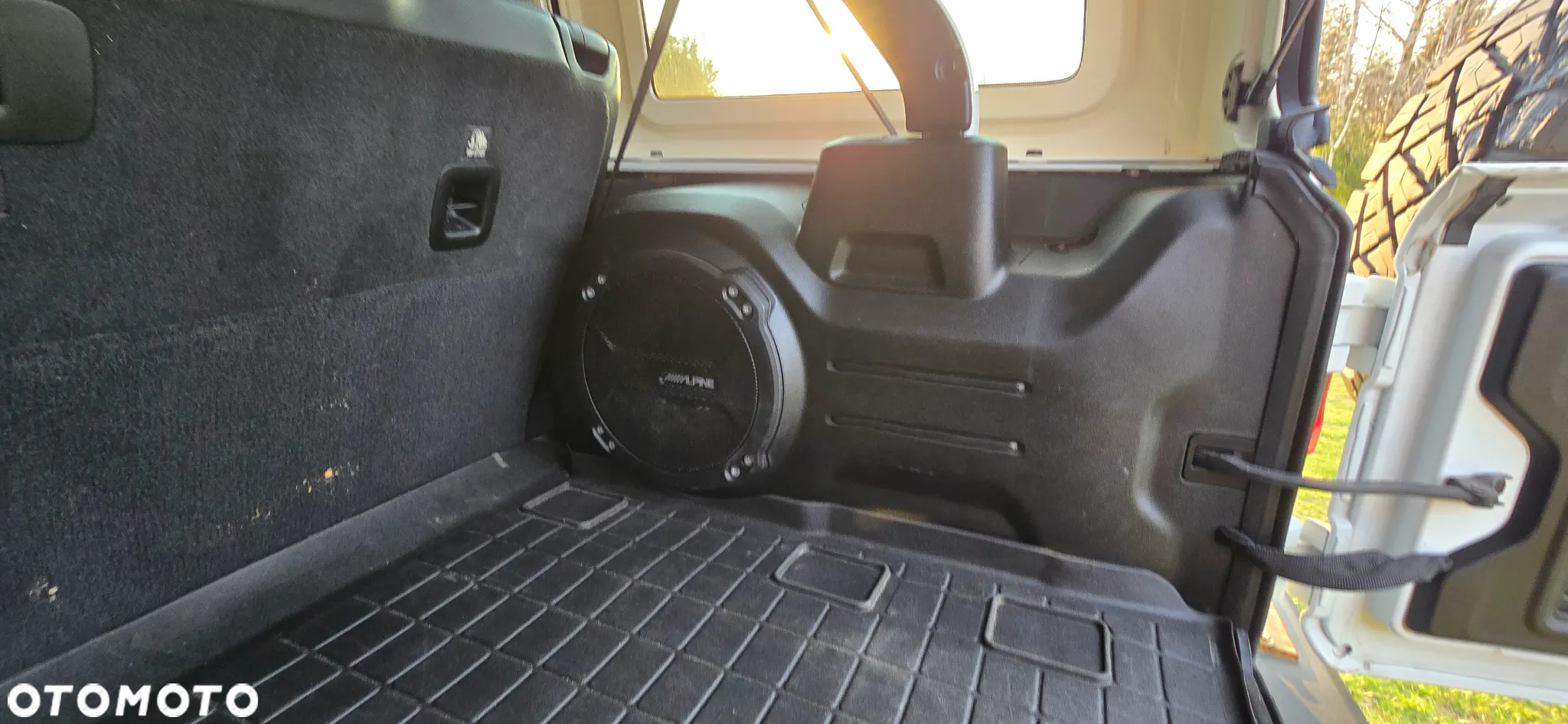 Jeep Wrangler 3.6 Unlim Sahara - 13