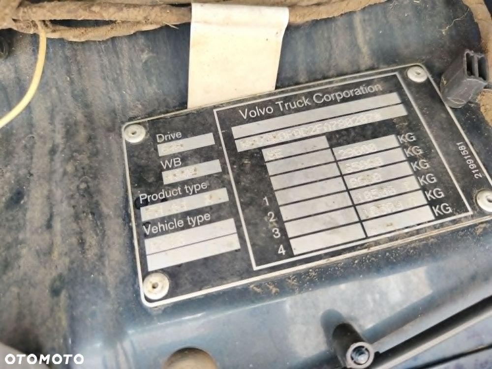 Volvo FH16 750 2015 rok 6x4 Epsilon M110 Opony 80% do drzewa drewna lasu - 20