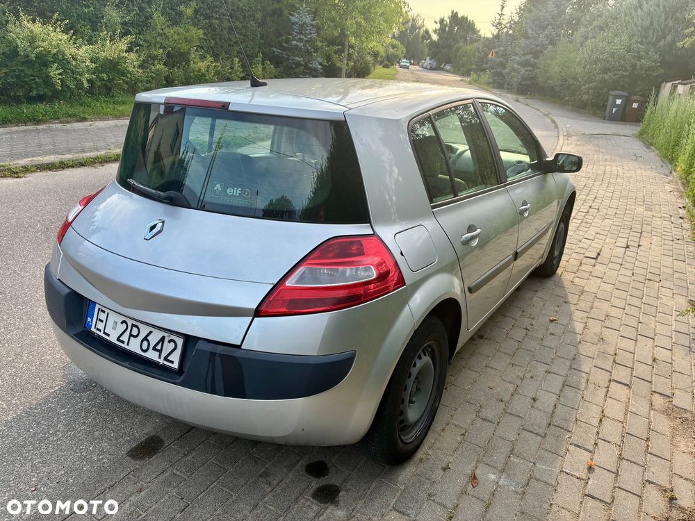 Renault Megane 1.5 dCi Confort Authentique - 3