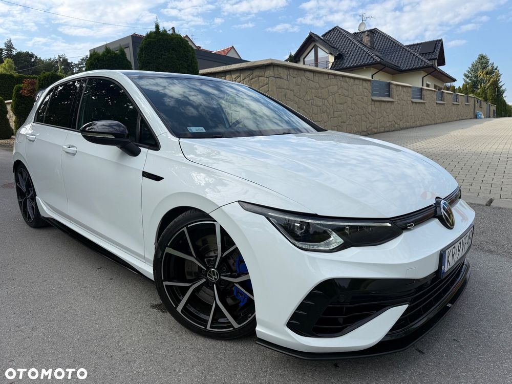 Volkswagen Golf - 2
