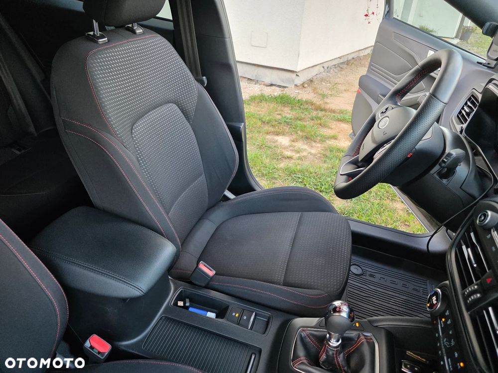 Ford Focus 2.0 EcoBlue ST-Line - 24