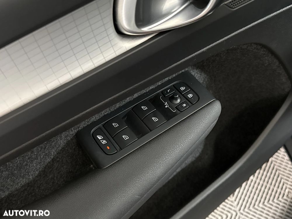 Volvo XC 40 - 15