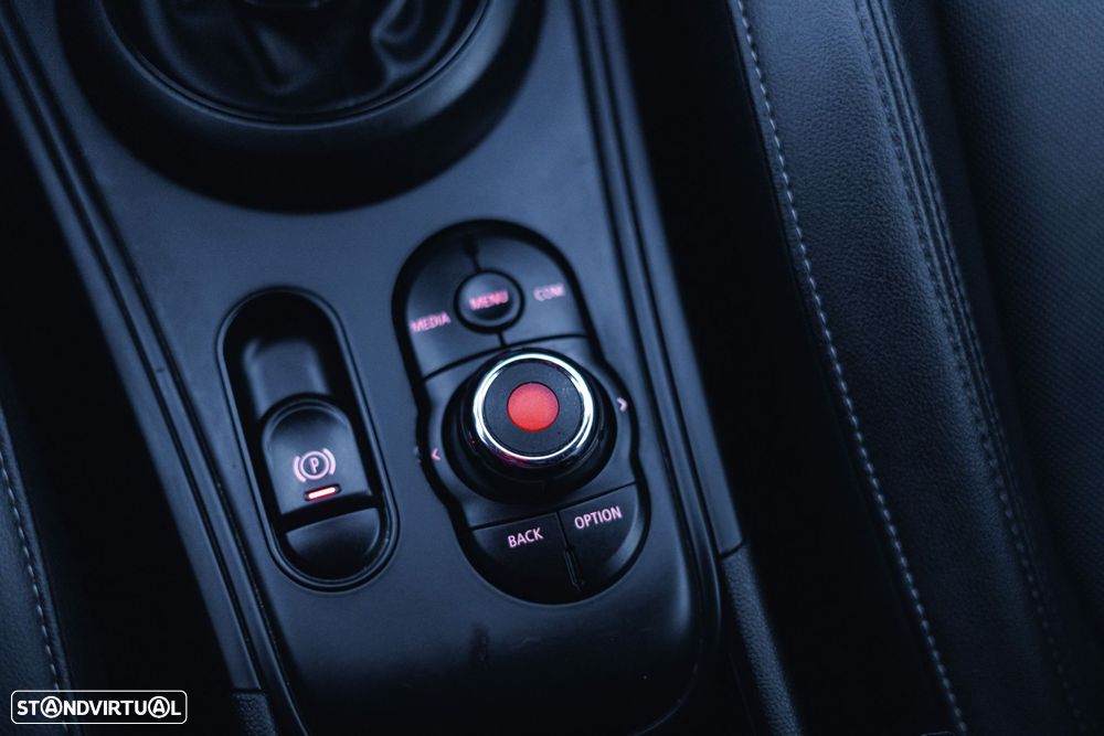 MINI Countryman One D 4Business Plus Auto - 33