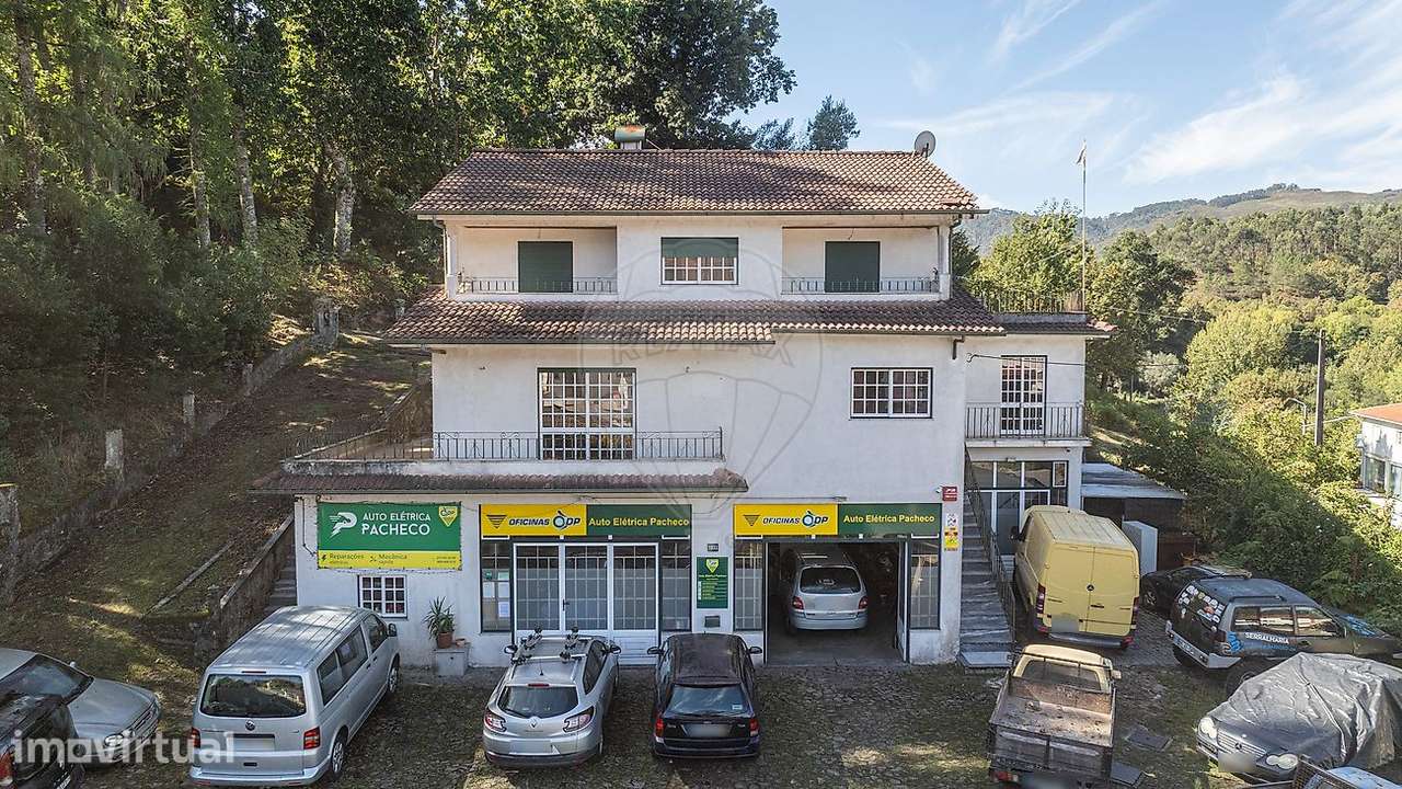 Moradia T6 para venda