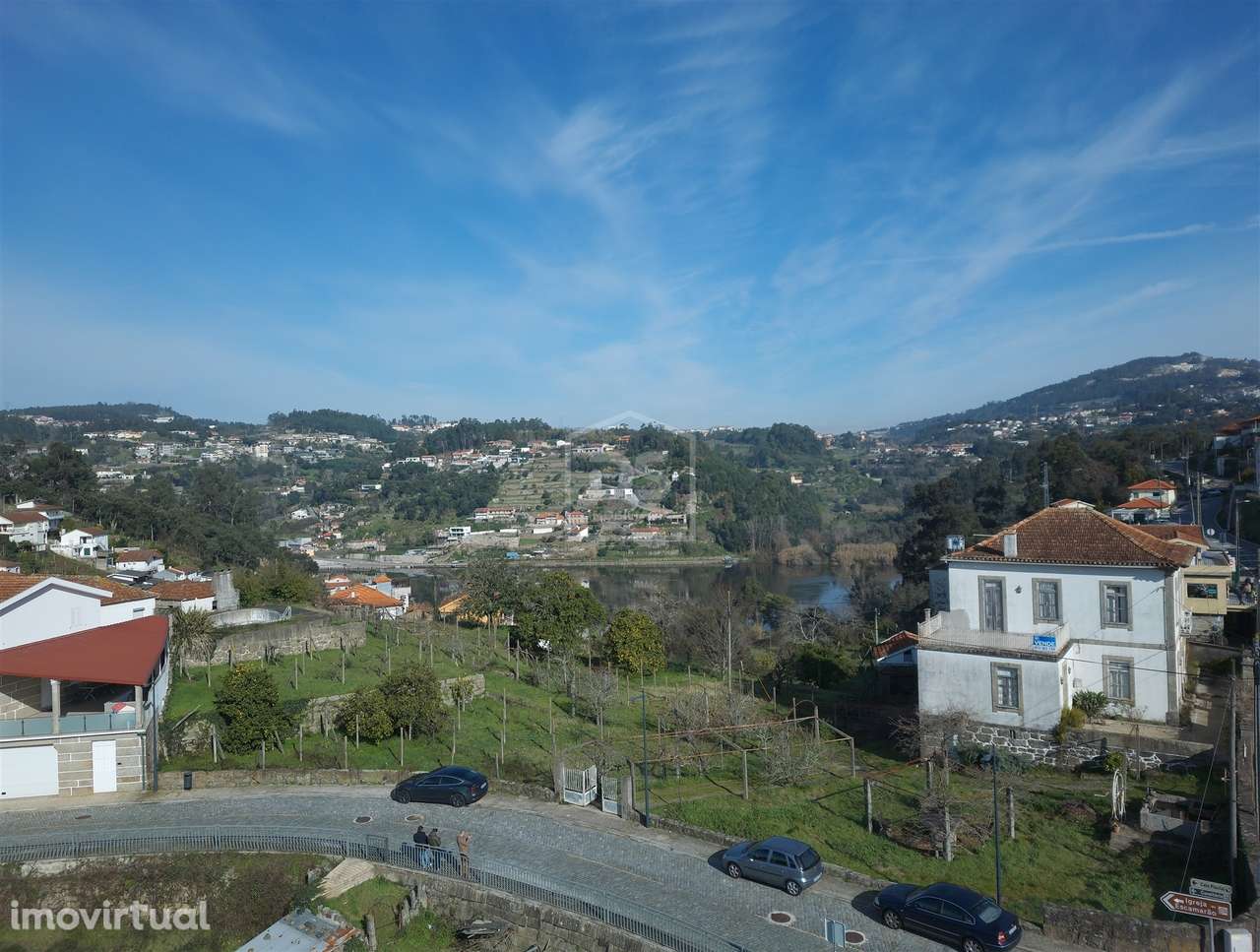 Moradia T6 Venda em Souselo,Cinfães - Grande imagem: 3/47