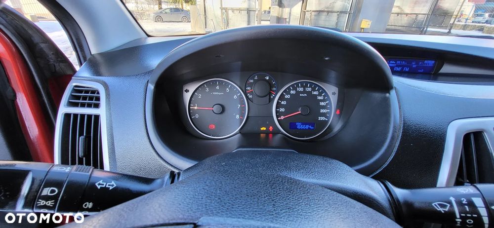 Hyundai i20 1.2 Trend - 21