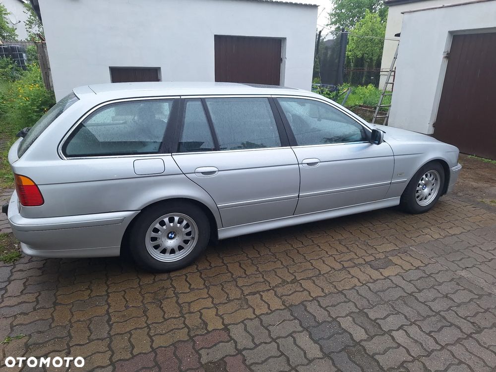 BMW Seria 5 - 4