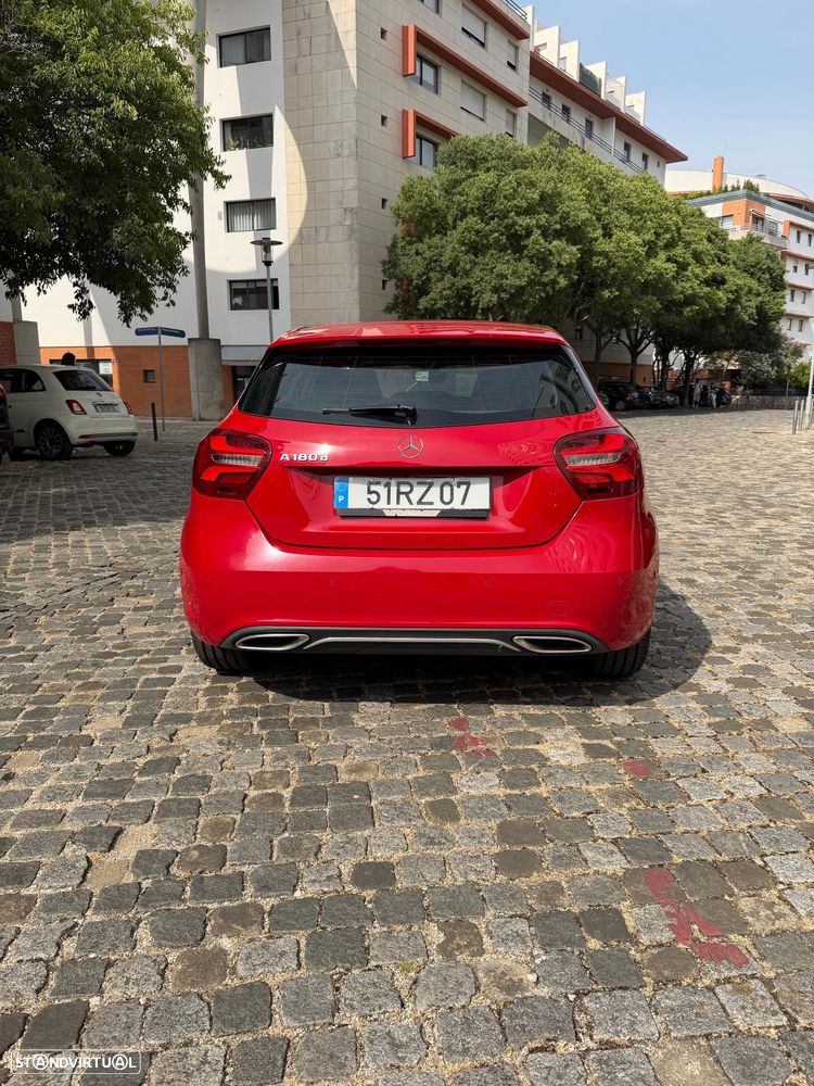 Mercedes-Benz A 180 d Fleet Pack Urban Aut. - 4