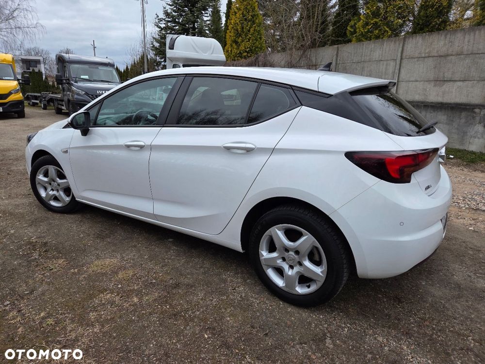Opel Astra - 33