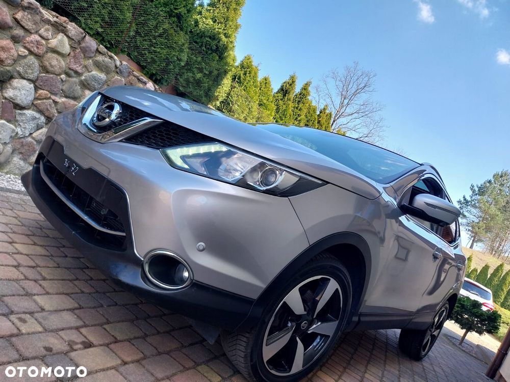 Nissan Qashqai - 1