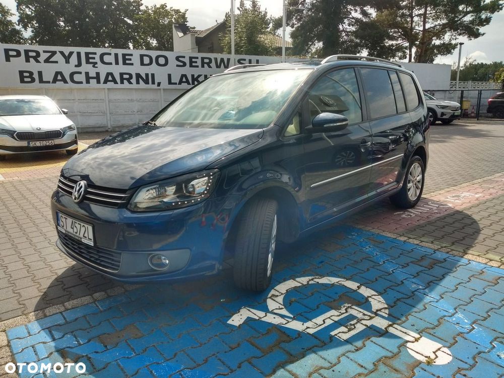 Volkswagen Touran - 5