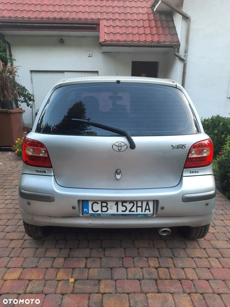 Toyota Yaris 1.3 Luna - 4