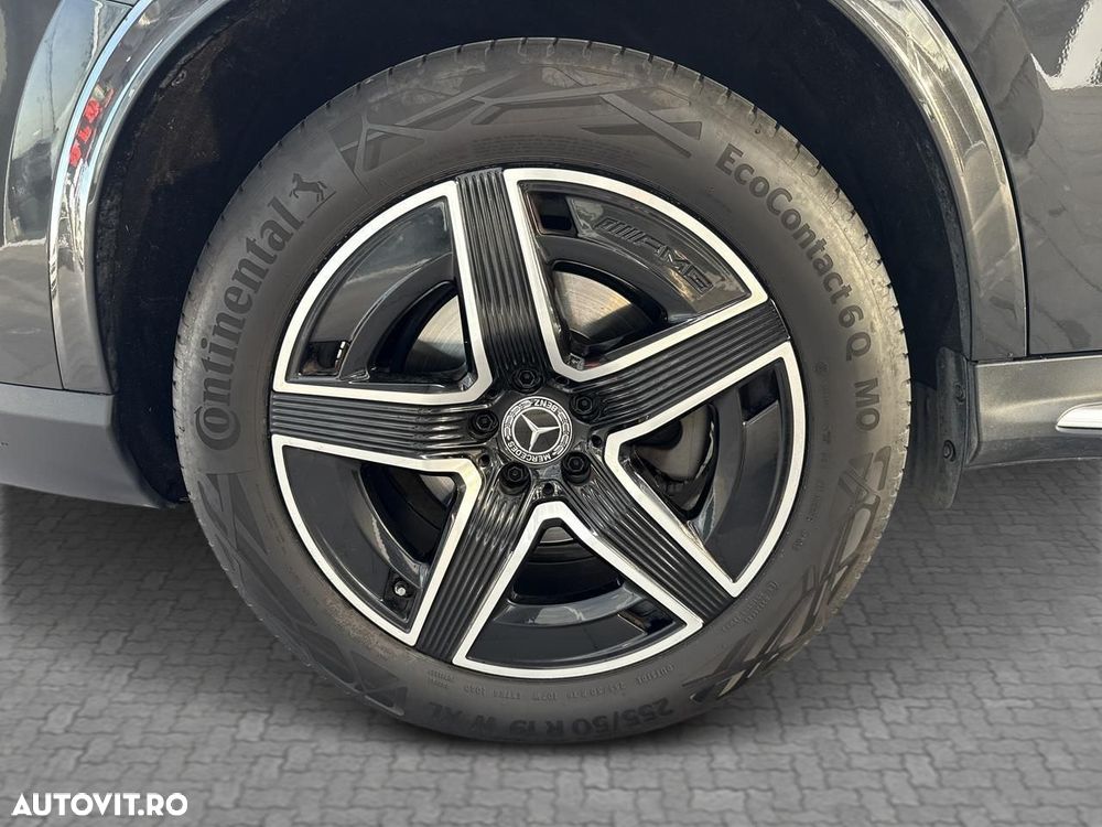 Mercedes-Benz GLC 220 d 4MATIC MHEV - 24