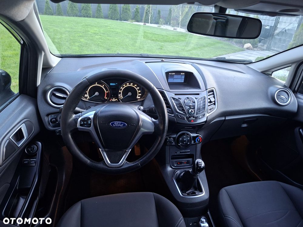 Ford Fiesta - 10
