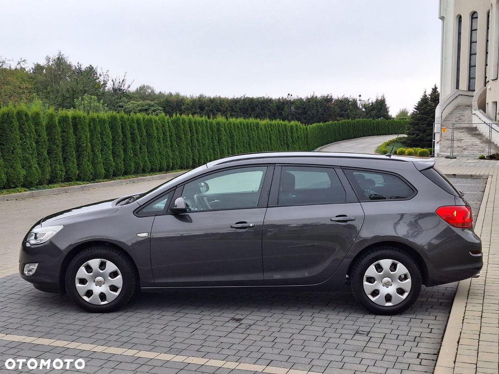 Opel Astra 1.4 T Essentia - 6