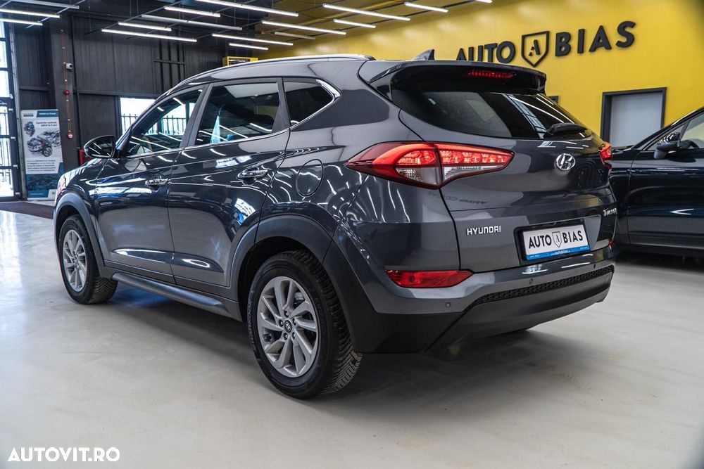 Hyundai Tucson blue 1.7 CRDi 2WD Advantage - 6