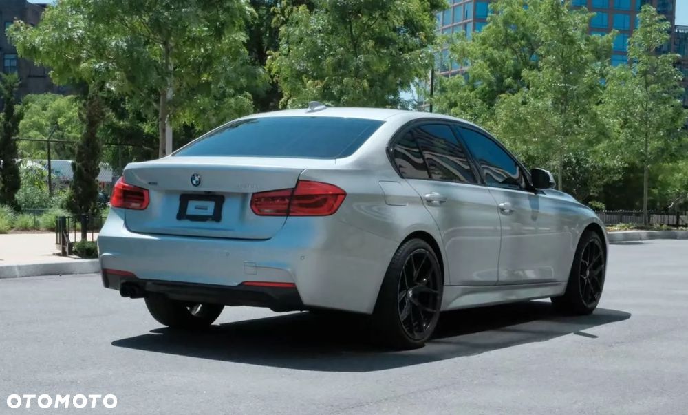 BMW Seria 3 330i xDrive M Sport Sport - 7