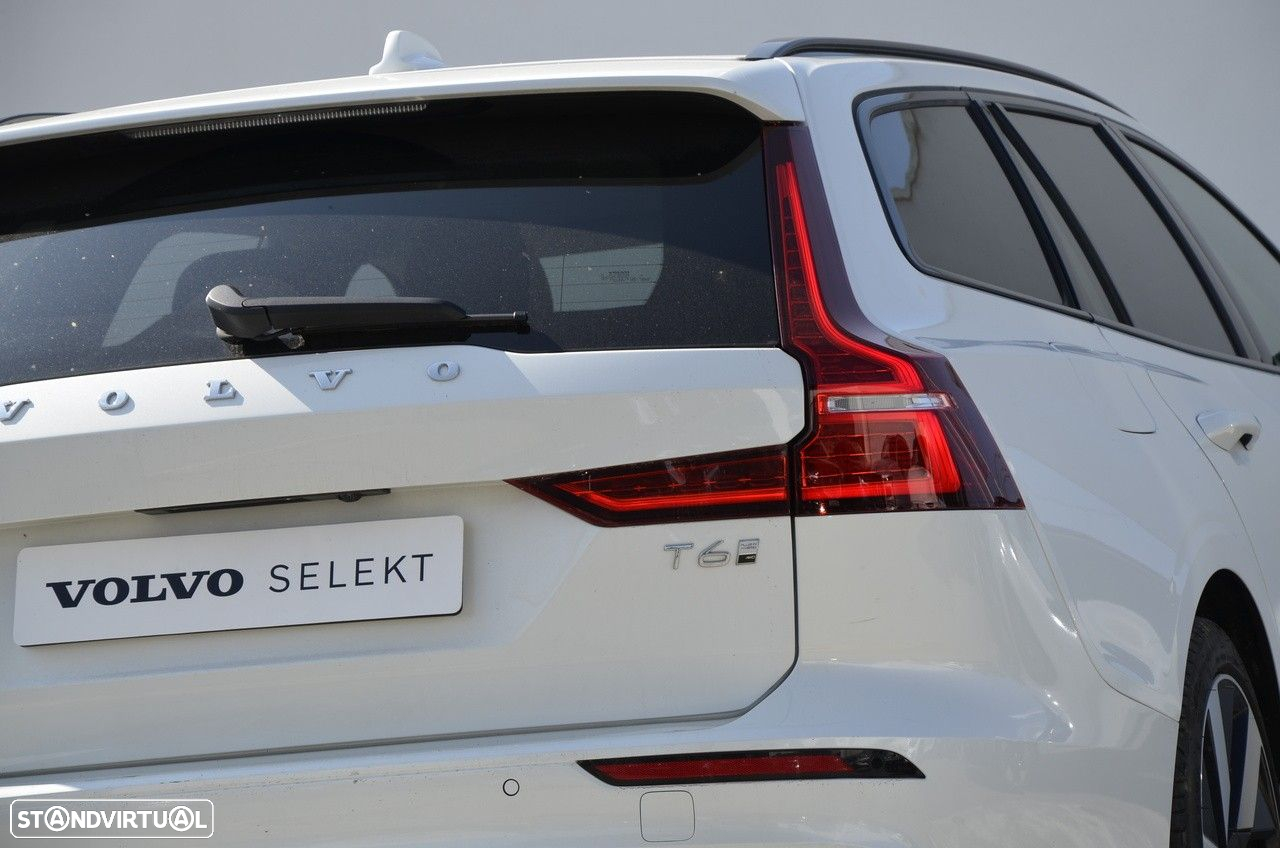 Volvo V60 2.0 T6 AWD TE Plus Dark - 26