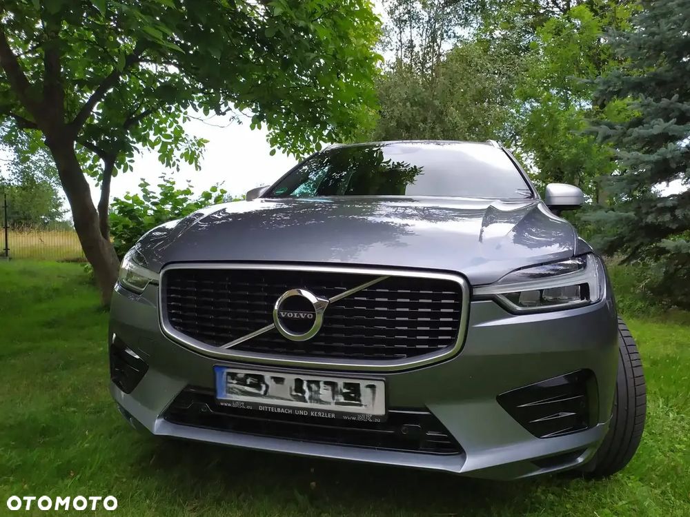 Volvo XC 60 D4 AWD R-Design - 1