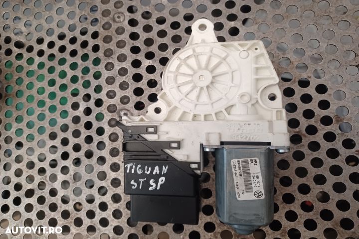 Motoras macara geam spate stanga 5N0959703F Volkswagen VW Tiguan 1 [f - 2