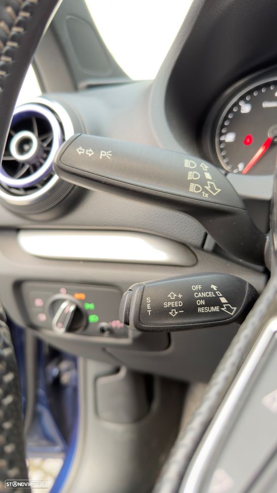 Audi A3 Sportback 1.6 TDI S-line - 17