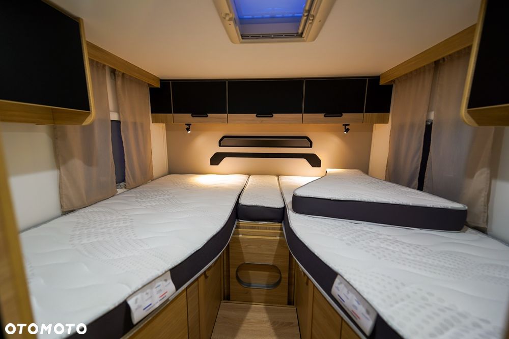 Ford Chausson 797 Titanium Line - 24