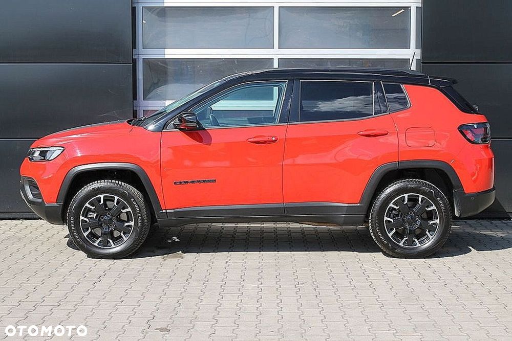 Jeep Compass 1.3 T4 PHEV 4xe Upland S&S - 12
